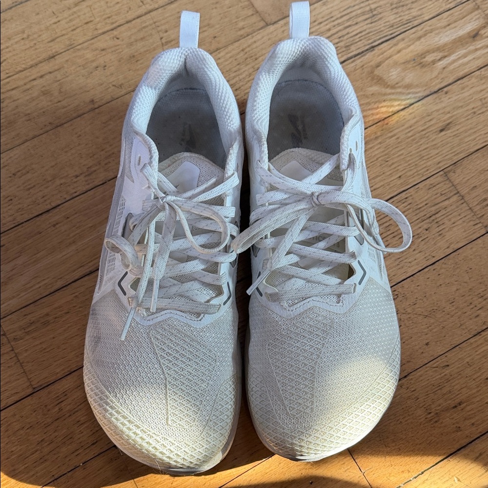 Altra Solstice XT White Crossfit/workout shoes